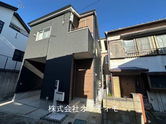 朝霞市 駅徒歩圏内 令和4年築 賃貸中 戸建